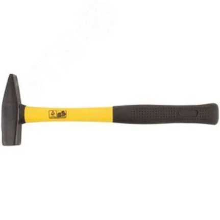 molotok_500_g_s_fibroglassovoy_ruchkoy_fit_44285