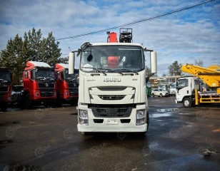 Фото для Бортовой грузовик ISUZU 4x2 г/п 10т дв 151кВт/205л.с. c КМУ VIGRUS SHS2505 г/п 10т 5 секций 17,3м