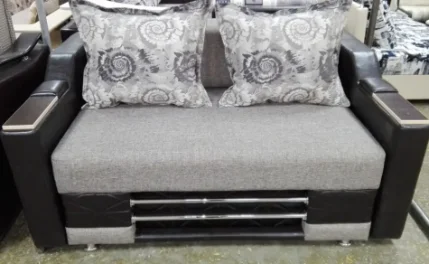 Малогабаритный диван "Каприз"