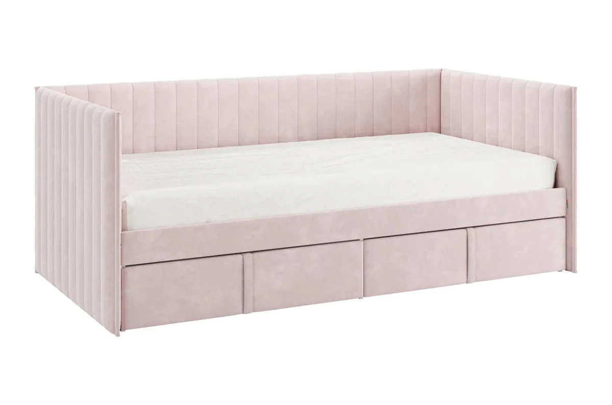 tviks-sofa-s-yashch4