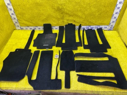 Фото для Коврики комплект NISSAN SERENA GC27 MR20DD 2016/Цвет QAB (б/у)