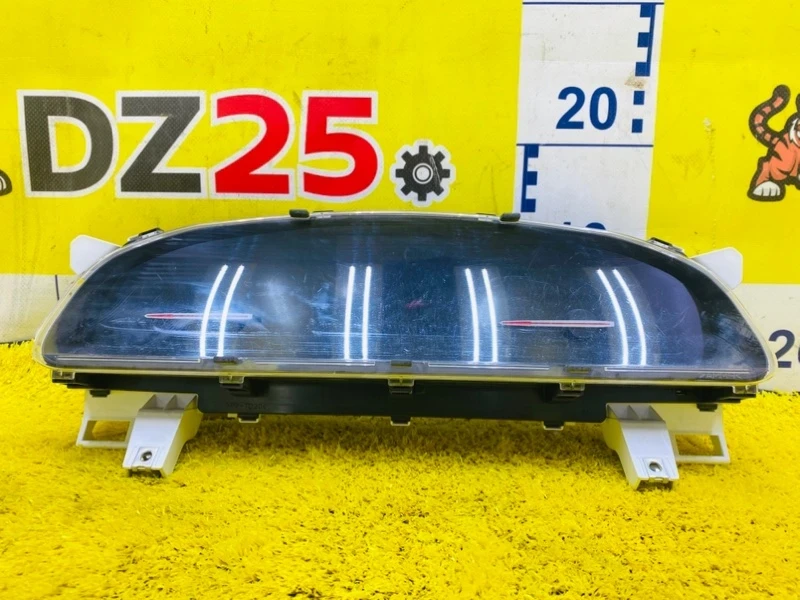 Фото для Спидометр TOYOTA SIENTA NSP170 2NRFKE 2016/Цвет 070 перед. (б/у)