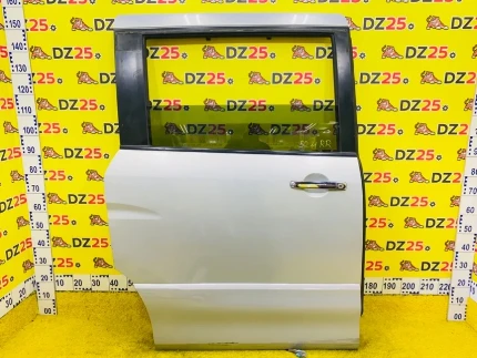 Фото для Дверь боковая NISSAN SERENA HFC26 MR20DD 2012/Цвет KBB задн. прав. (б/у)