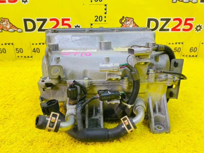 Фото для Инвертор MITSUBISHI OUTLANDER GG2W 4B11 2013/Цвет U17B перед. (б/у)