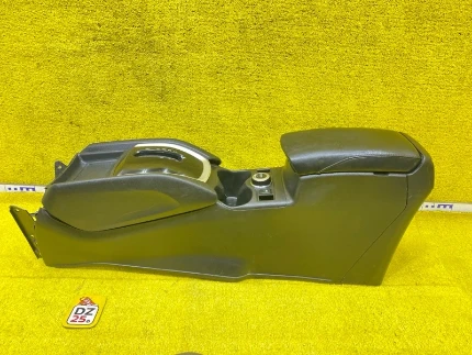 Фото для Бардачок между сиденьями NISSAN XTRAIL NT32 MR20DD 2014/Цвет G41 перед. (б/у)