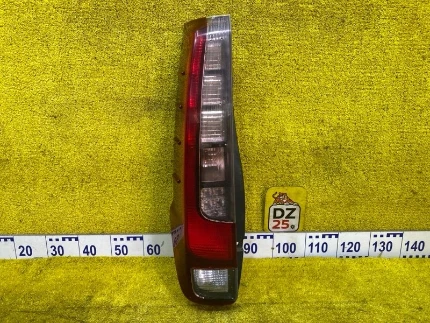 Фото для Стоп-сигнал TOYOTA NOAH/ESQUIRE ZRR85G/ZRR85W/ZRR85/ZRR80G/ZRR80/ZRR80W/ZWR80/ZWR80G/ZWR80W 3ZRFAE 2014/28 задн. лев. (б/у)