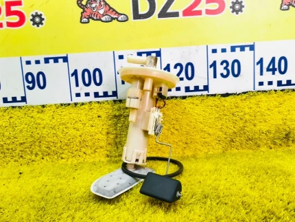 Фото для Топливный насос Toyota Roomy/Tank/Thor/Justy M910A/M910S/M910F/M900S/M900A/M900F 1KRFE 2017 задн.