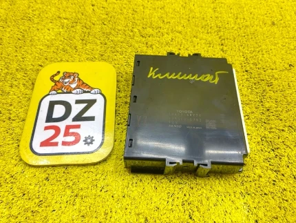 Фото для Блок управления климат-контролем TOYOTA LAND CRUISER PRADO (б/у)