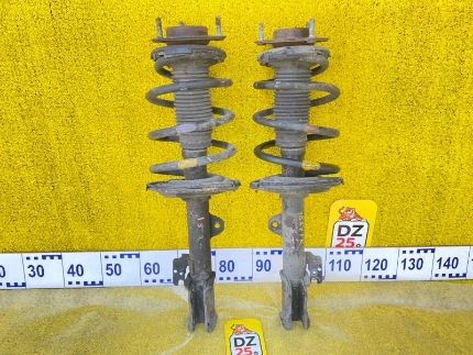 Фото для СТОЙКА ПАРА ЛЕВАЯ И ПРАВАЯ LEXUS RX350/RX270/RX450H (б/у)